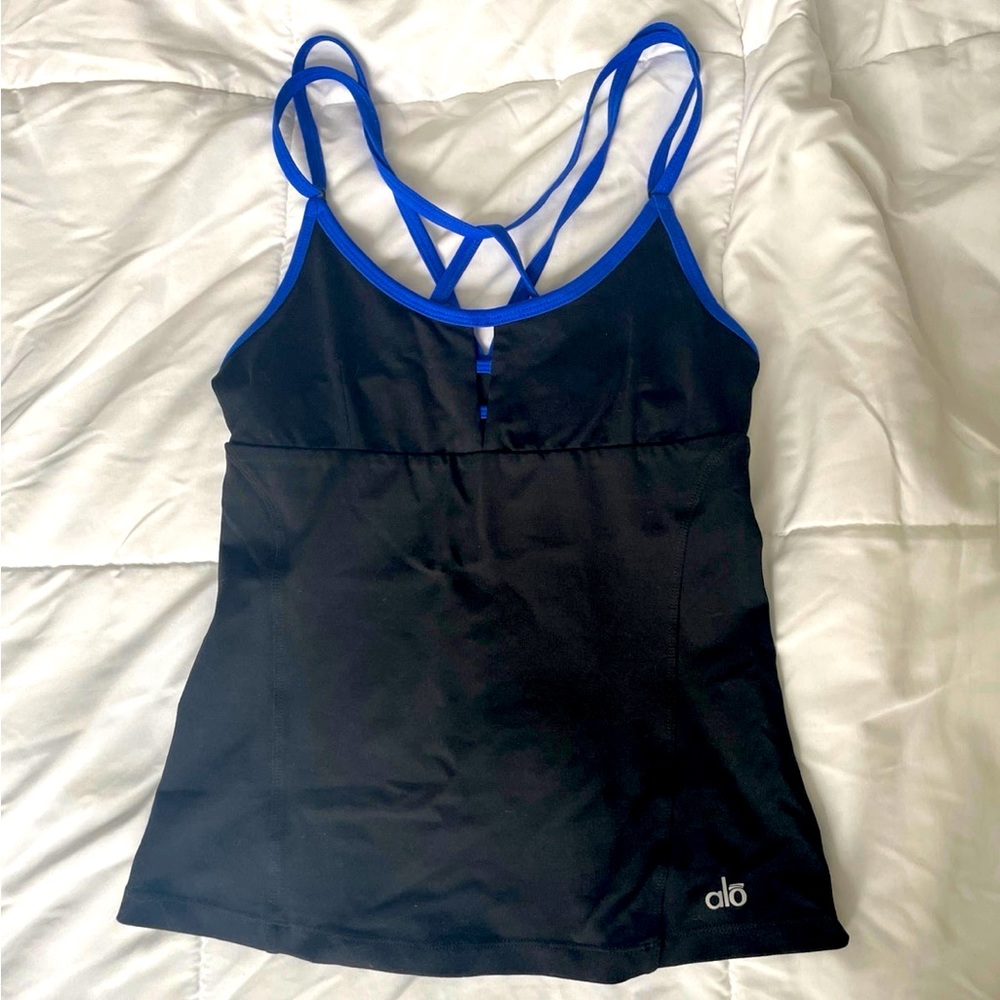 Alo Yoga light support workout tank size small